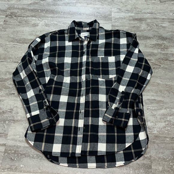Universal Thread Tops - Universal Thread Goods Co XS flannel shirt